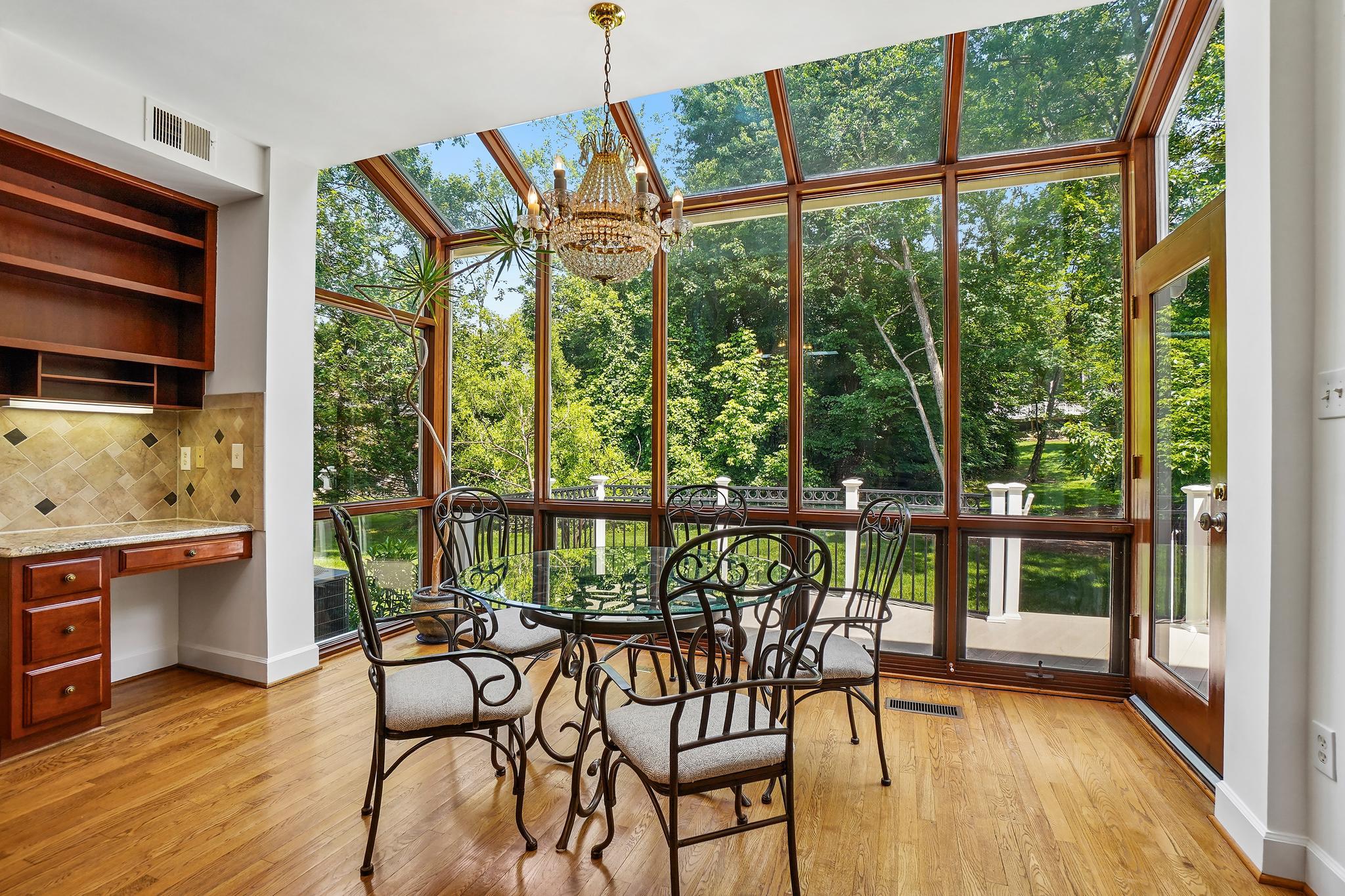  9705 Holloway Hill, Potomac, MD, 20854 - 物件實景