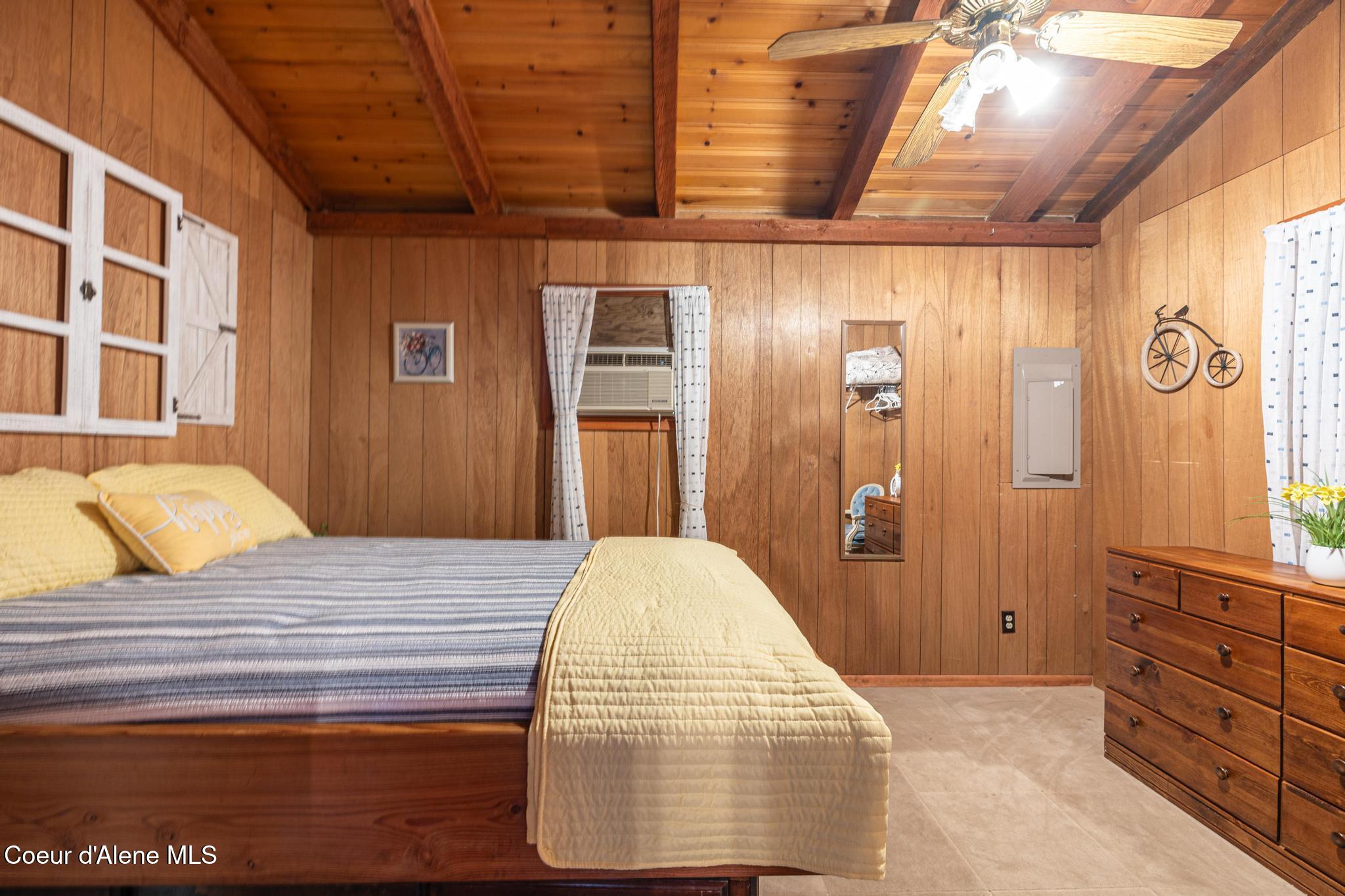 Harrison, Idaho, 83833, United States, 2 Bedrooms Bedrooms, ,Residential,For Sale,1955439