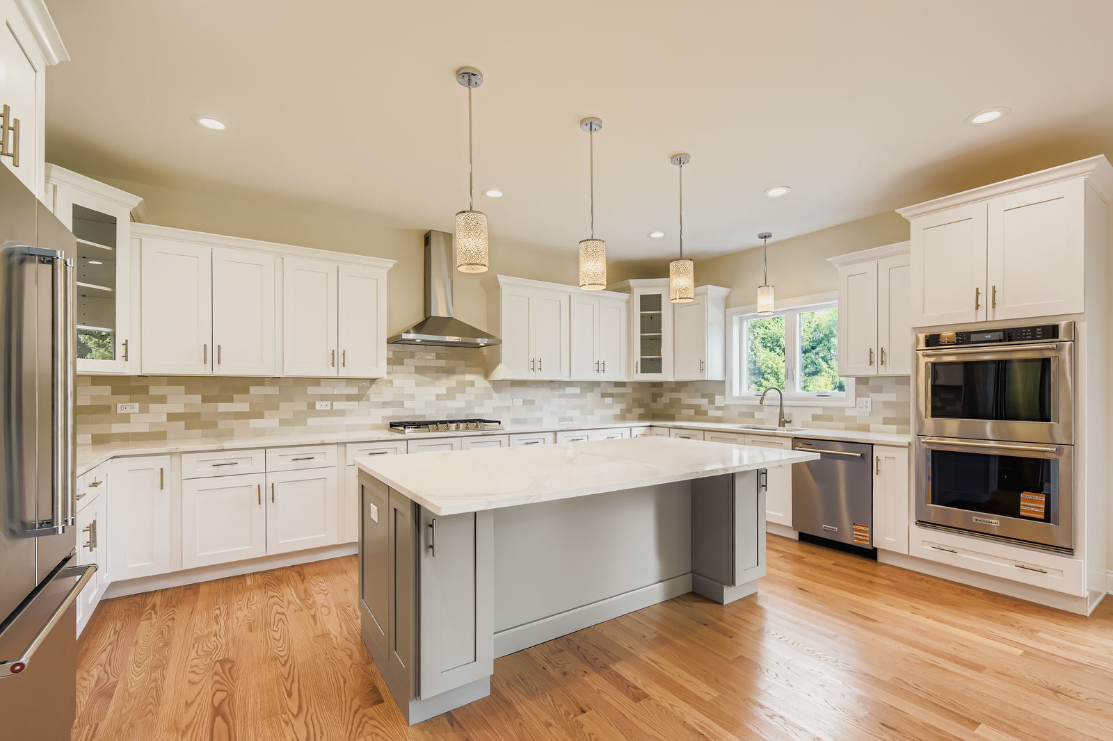 Frankfort, Illinois, 60423, United States, 4 Bedrooms Bedrooms, ,4 BathroomsBathrooms,Residential,For Sale,1904253