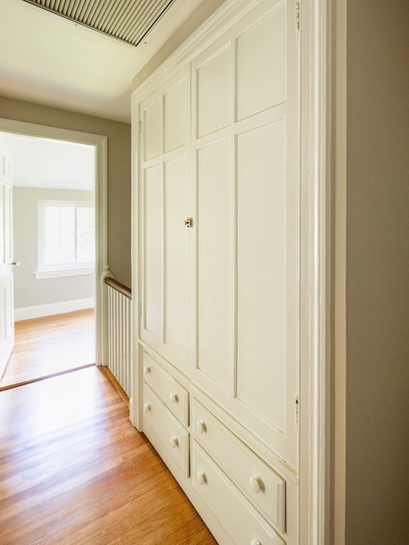 Brockton, Massachusetts, 02301, United States, 5 Bedrooms Bedrooms, ,3 BathroomsBathrooms,Residential,For Sale,1879752