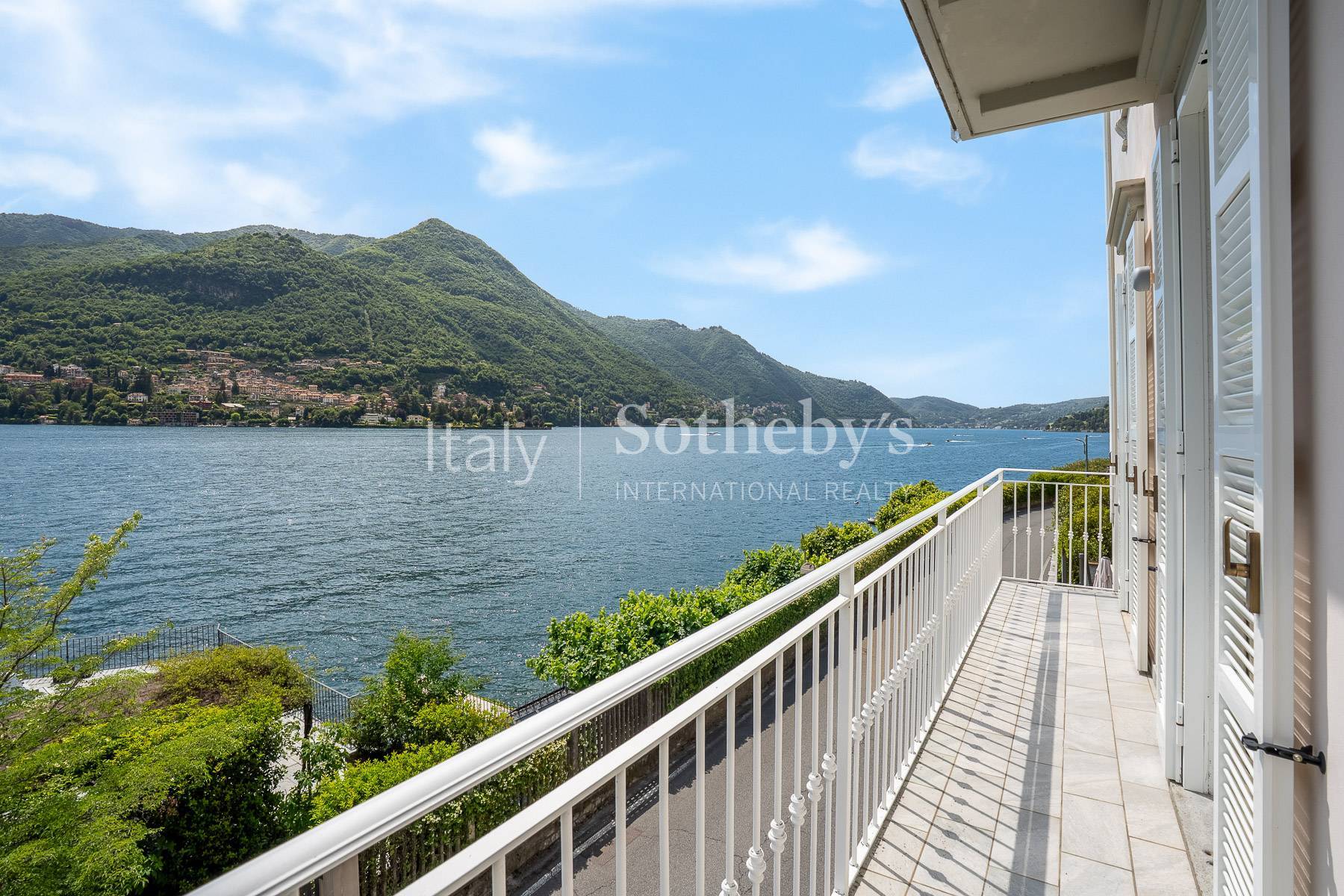  Prestigious villa facing Lake Como - 物件實景