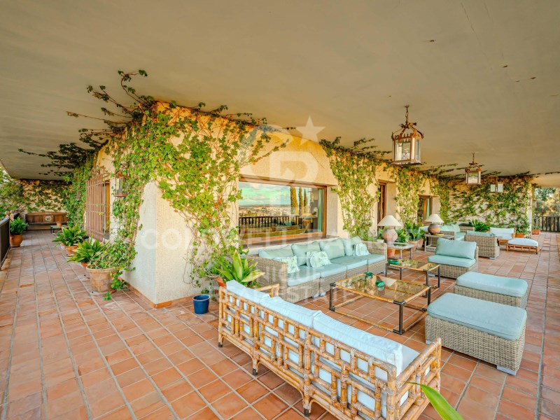 Toledo, Toledo, Los Cigarrales-La Bastida Toledo, Toledo, Castile-La Mancha, ES, 7 Bedrooms Bedrooms, ,7 BathroomsBathrooms,Residential,For Sale,Toledo, Toledo, Los Cigarrales-La Bastida Toledo, ,1619928