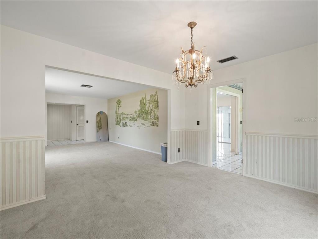 Tampa, Florida, 33618, United States, 4 Bedrooms Bedrooms, ,2 BathroomsBathrooms,Residential,For Sale,1966497