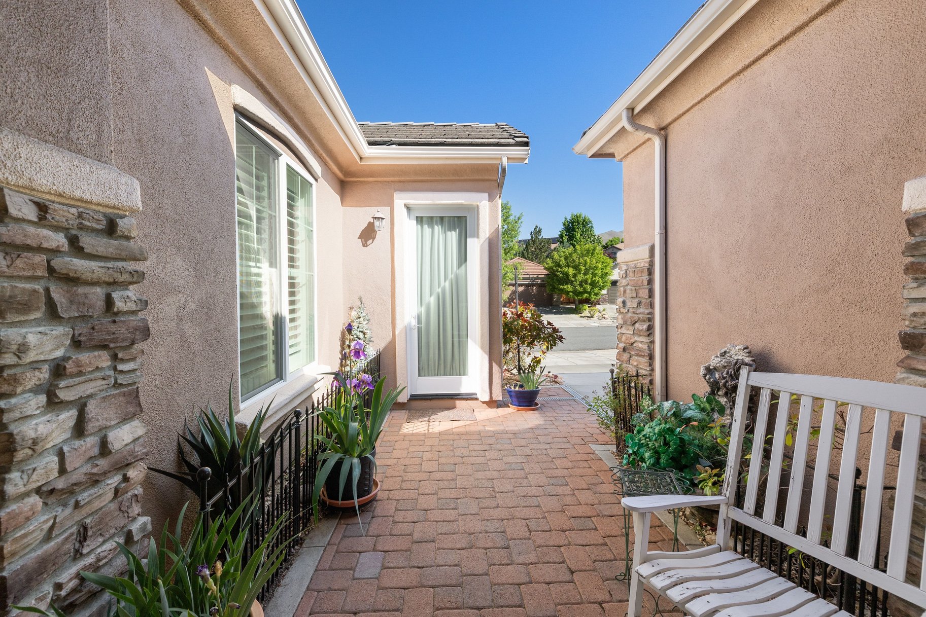  Sierra Canyon’s Largest Floor Plan with Sweeping Mountain & Sunset Views - 物件實景