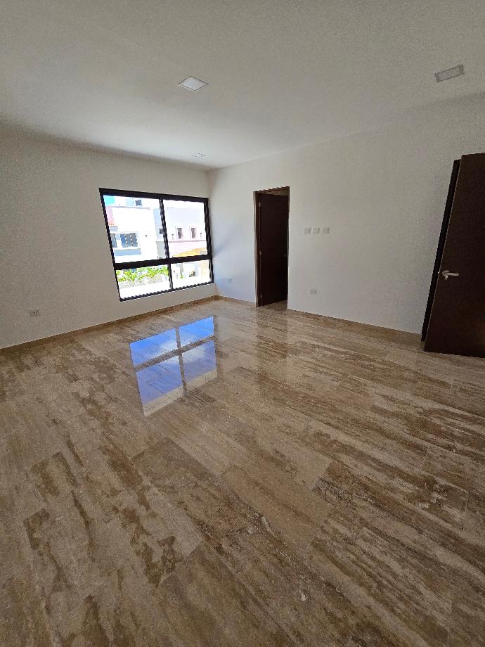 RIO, Benito Juárez, Quintana Roo, 77500, Mexico, 4 Bedrooms Bedrooms, ,3 BathroomsBathrooms,Residential,For Sale,RIO,1577861