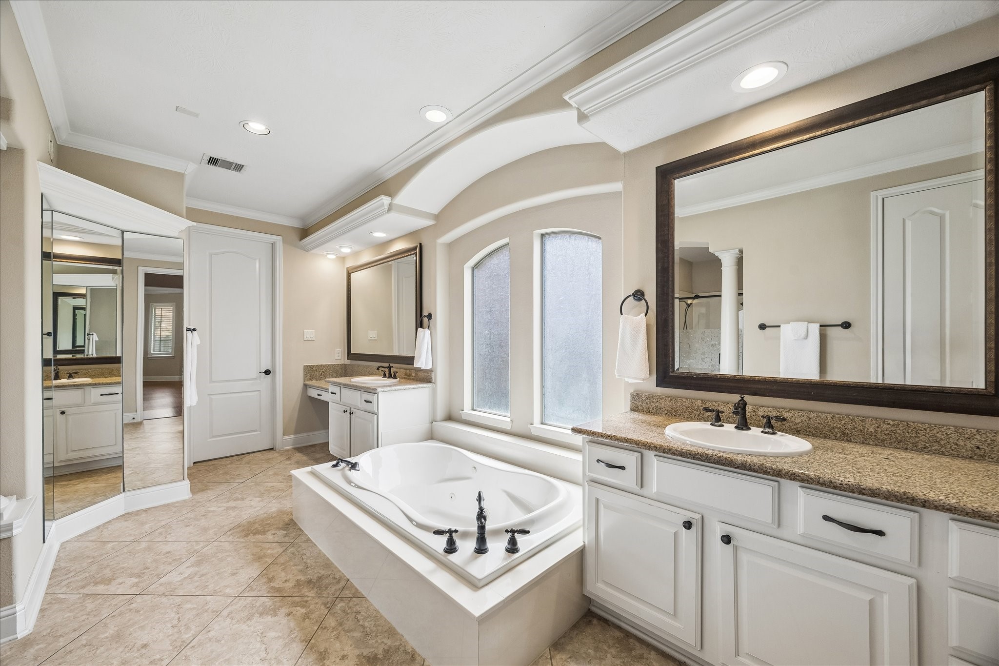  4506 Beacon View Court - 物件實景