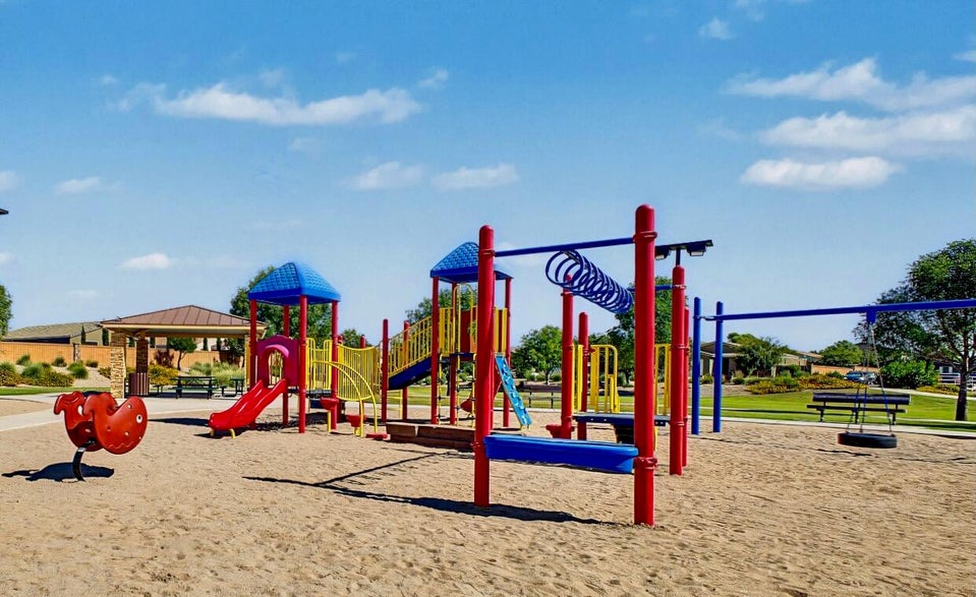  36304 N Chayton Dr  San Tan Valley, AZ - 物件實景