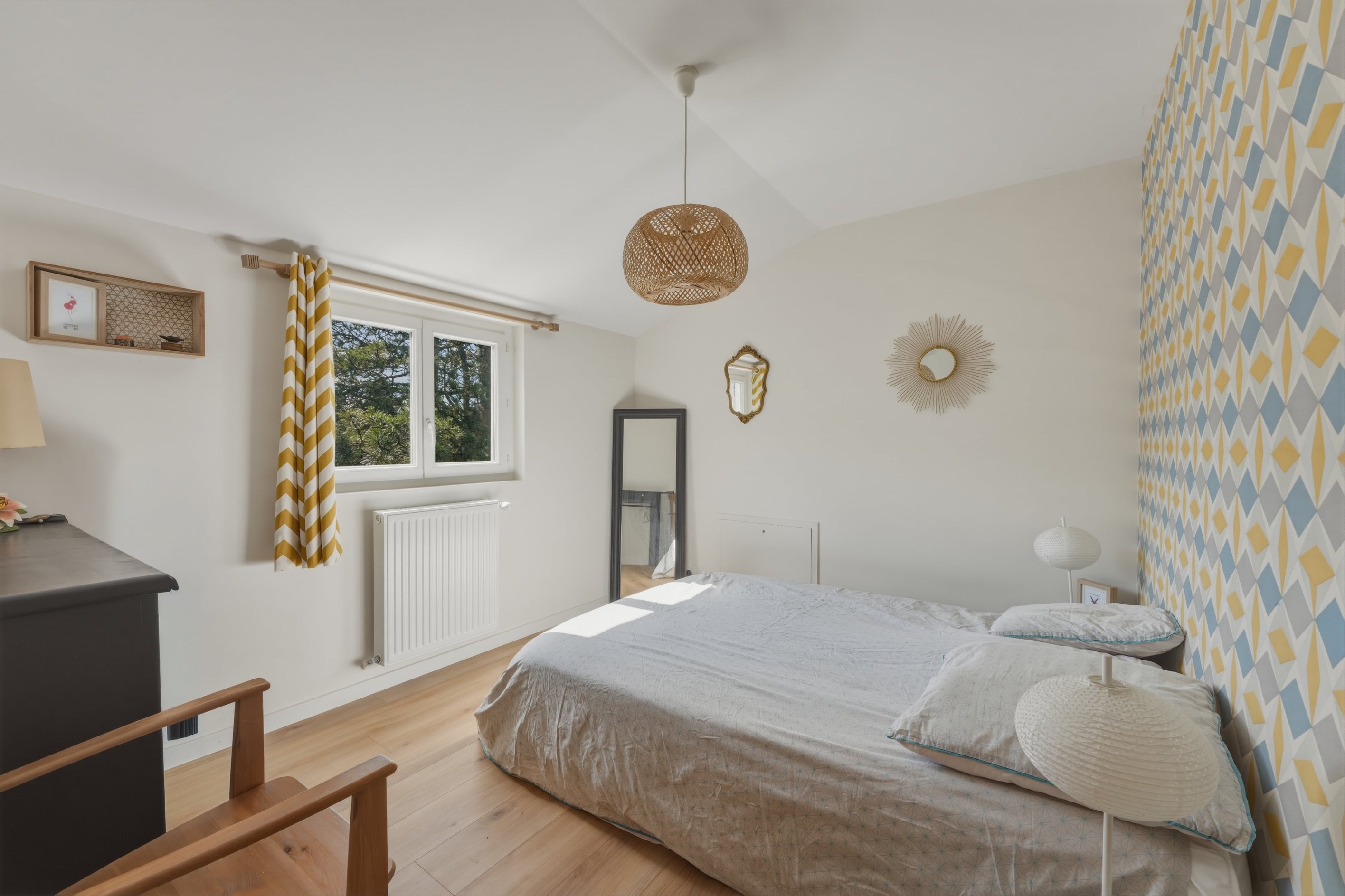  Renovated Family Home With Independent Apartment in a Peaceful Setting - 物件實景