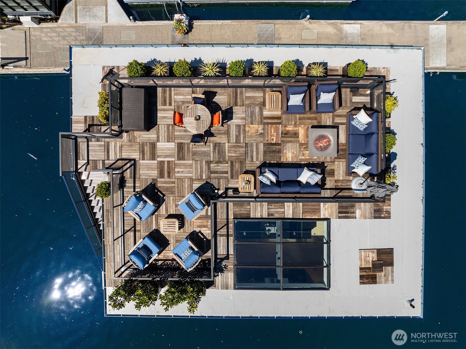 Seattle, Washington, 98102, United States, 3 Bedrooms Bedrooms, ,2 BathroomsBathrooms,Residential,For Sale,1804220