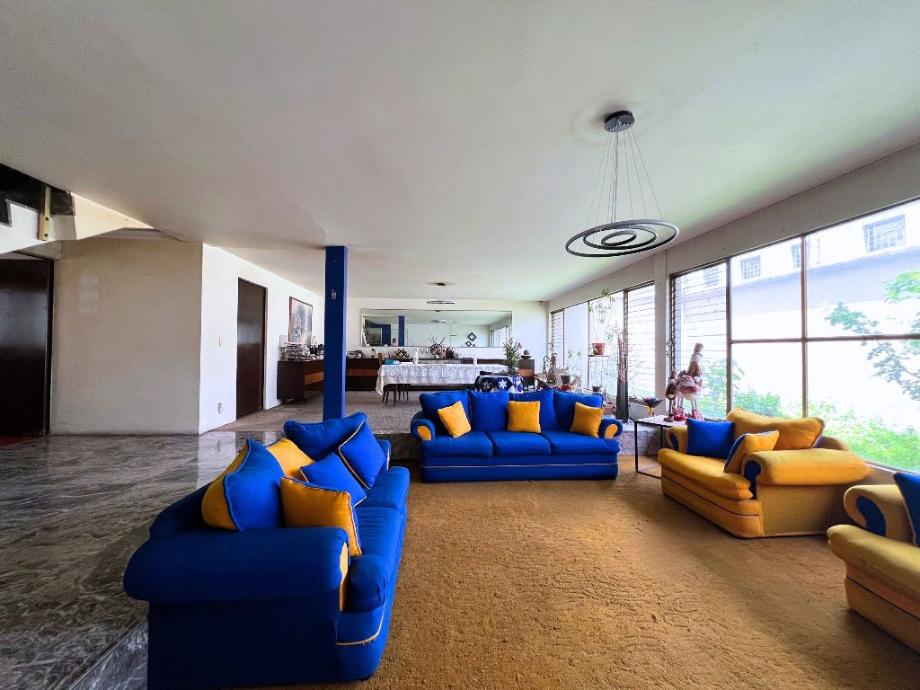 Gustavo A. Madero, Ciudad de México, 07300, Mexico, 6 Bedrooms Bedrooms, ,5 BathroomsBathrooms,Residential,For Sale,1939124