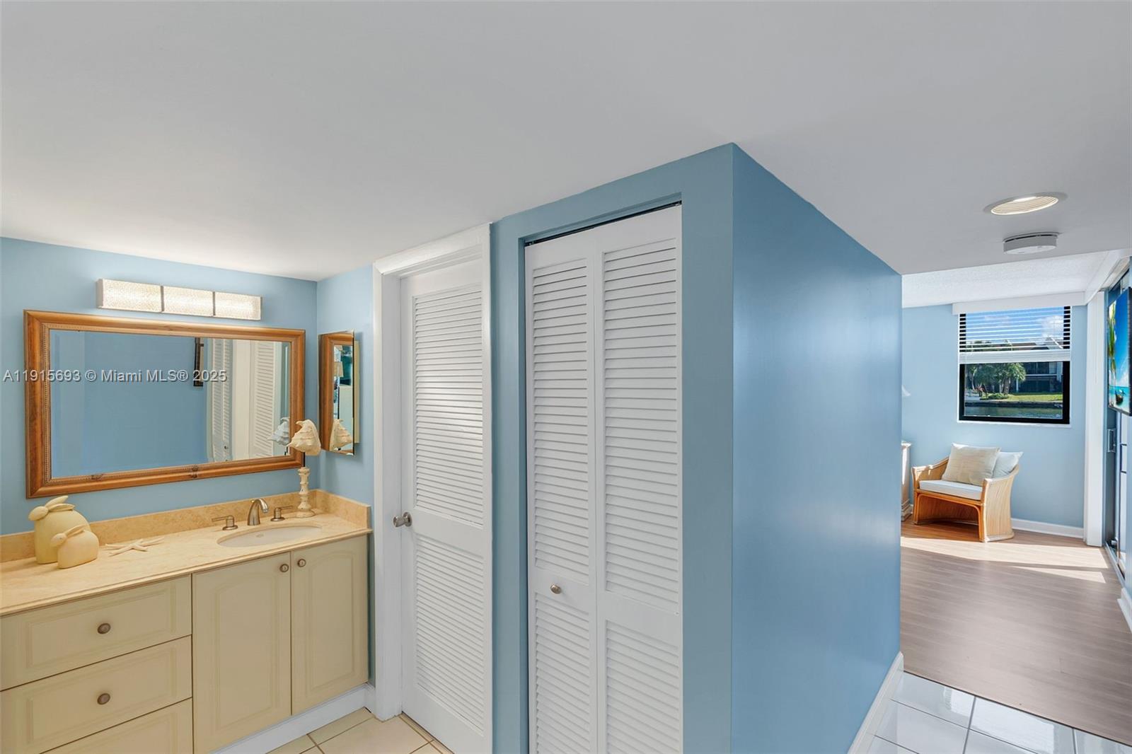 Pompano Beach, Florida, 33062, United States, 2 Bedrooms Bedrooms, ,2 BathroomsBathrooms,Residential,For Sale,1996821