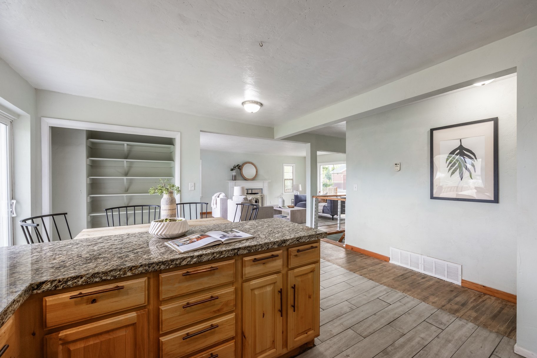  Spacious Property Down a Private Lane - 物件實景