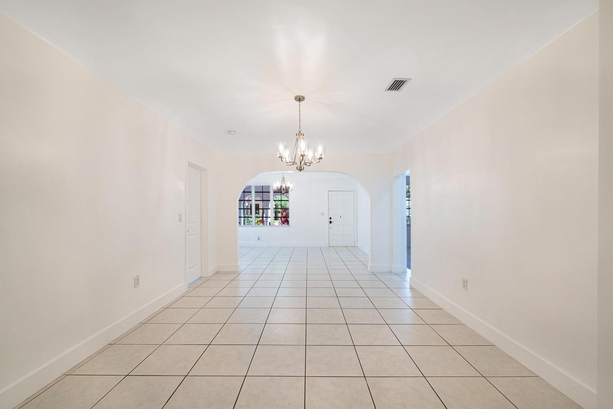 Coral Gables, Florida, 33134, United States, 3 Bedrooms Bedrooms, ,2 BathroomsBathrooms,Residential,For Sale,1975593