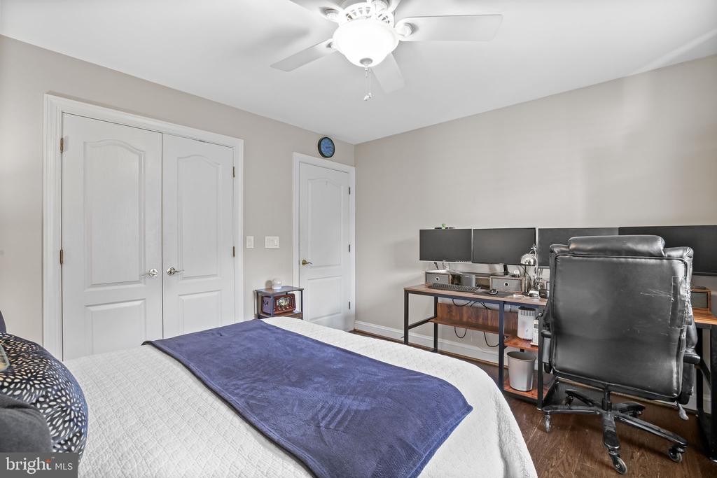 Fredericksburg, Virginia, 22407, United States, 5 Bedrooms Bedrooms, ,5 BathroomsBathrooms,Residential,For Sale,1927805