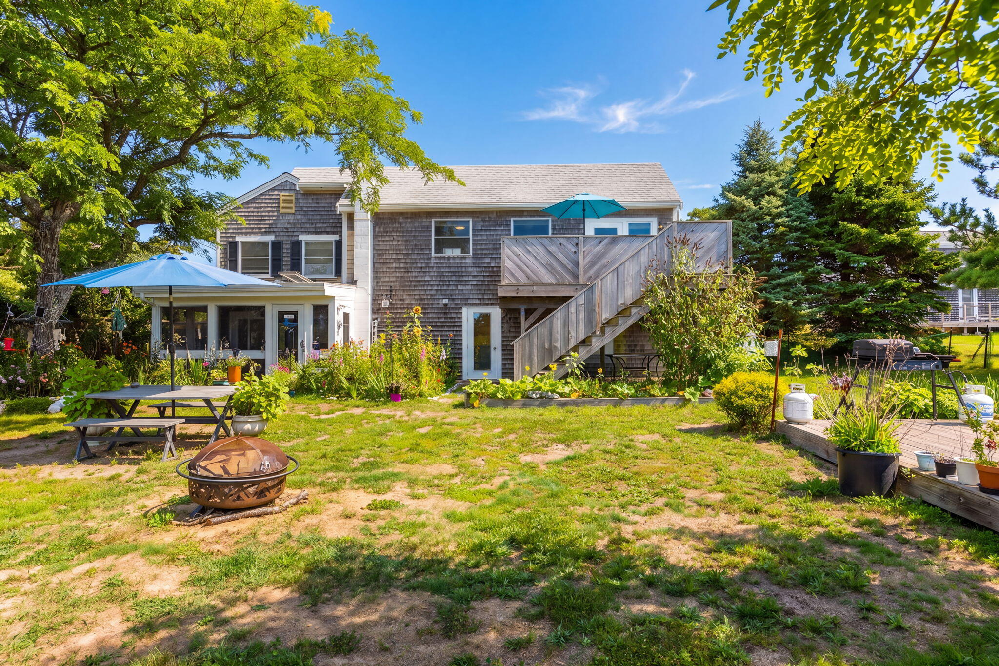  Year-Round Truro Living Near Bay & Ocean Beaches - 物件實景