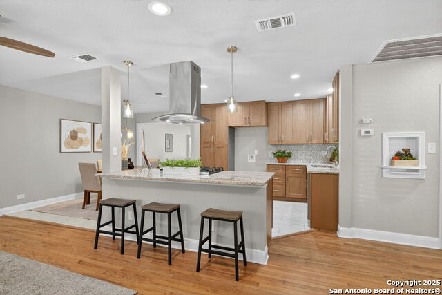 San Antonio, Texas, 78209, United States, 3 Bedrooms Bedrooms, ,3 BathroomsBathrooms,Residential,For Sale,1992862