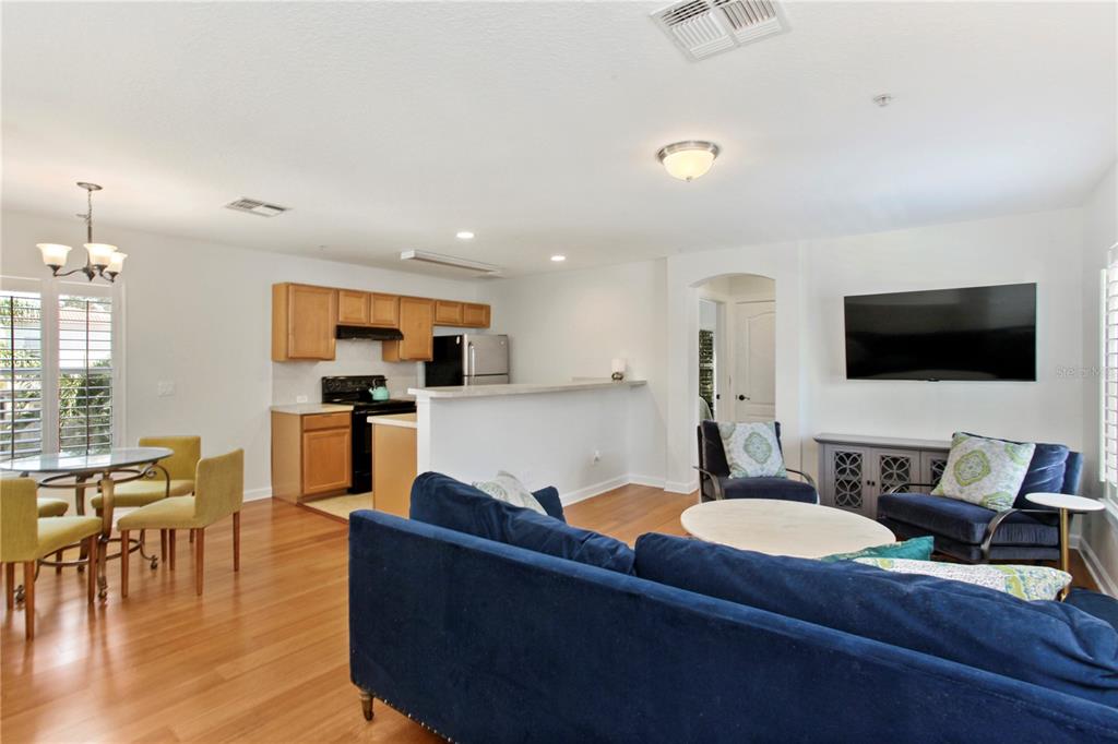 Orlando, Florida, 32814, United States, 5 Bedrooms Bedrooms, ,7 BathroomsBathrooms,Residential,For Sale,2000434