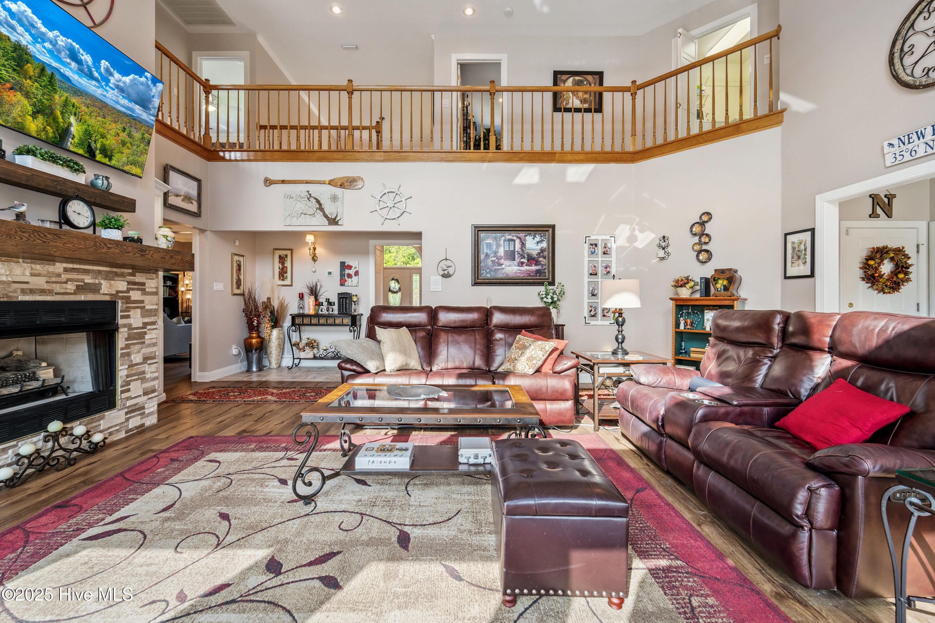 New Bern, North Carolina, 28560, United States, 4 Bedrooms Bedrooms, ,3 BathroomsBathrooms,Residential,For Sale,1907556