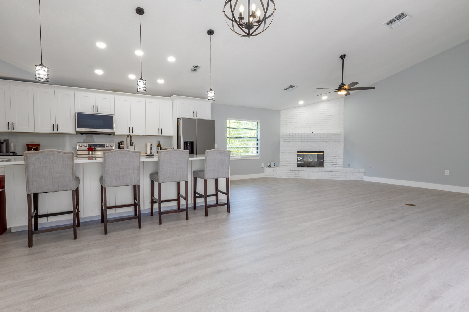 Kissimmee, Florida, 34744, United States, 3 Bedrooms Bedrooms, ,2 BathroomsBathrooms,Residential,For Sale,1936925