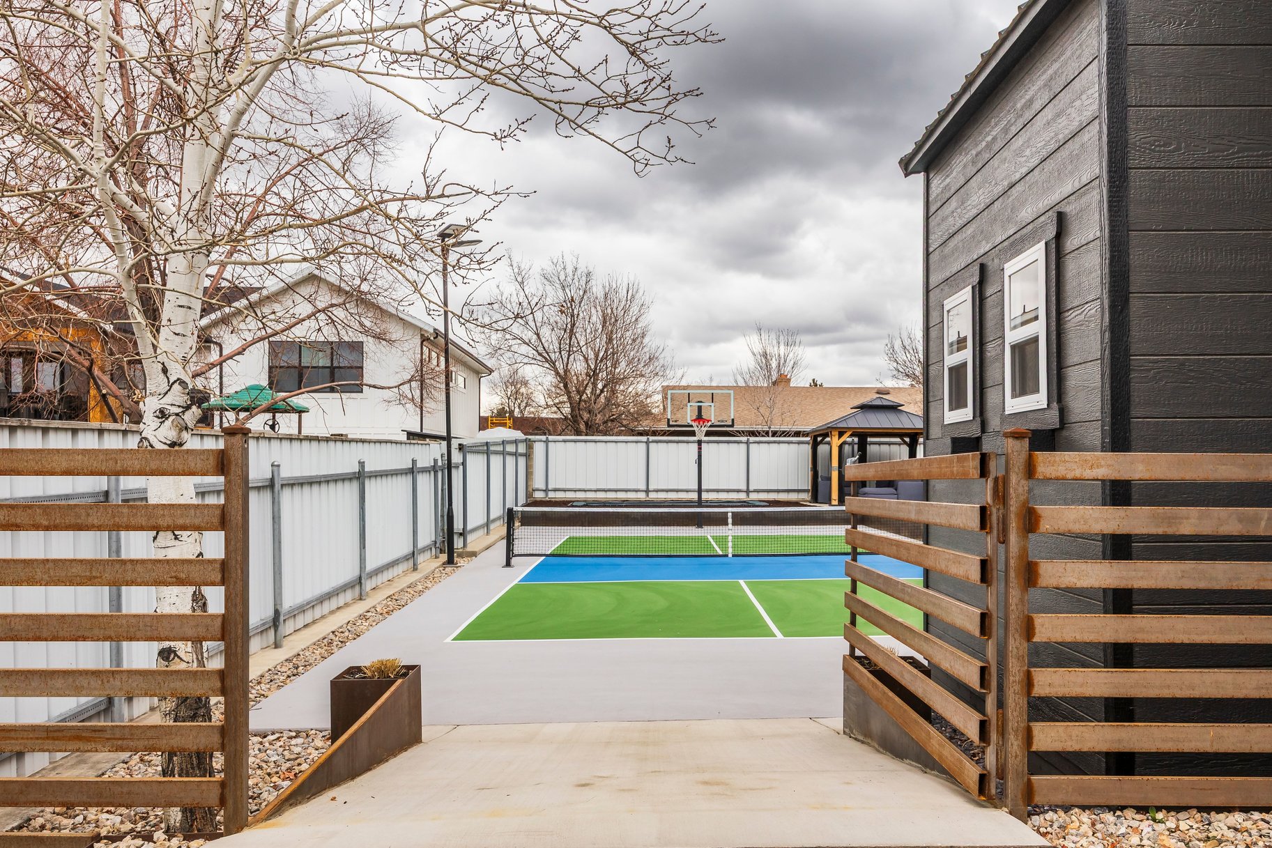  Luxury Inside and Out with Mountain Views - 物件實景