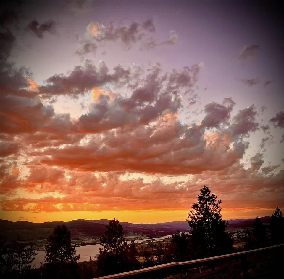 Seven Bays, Washington, 99122, United States, 5 Bedrooms Bedrooms, ,3 BathroomsBathrooms,Residential,For Sale,1992977