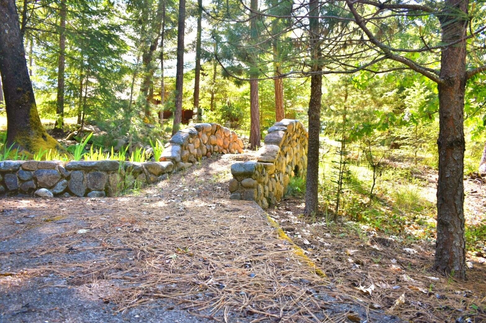 Cave Junction, Oregon, 97523, United States, 3 Bedrooms Bedrooms, ,3 BathroomsBathrooms,Residential,For Sale,1975674