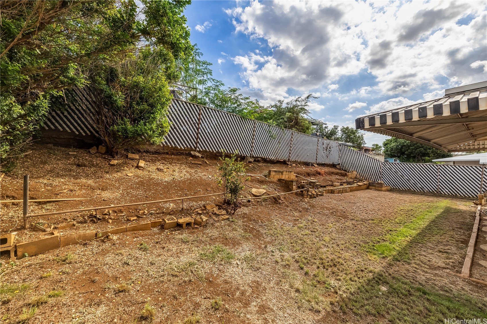 Waipahu, Hawaii, 96797, United States, 3 Bedrooms Bedrooms, ,2 BathroomsBathrooms,Residential,For Sale,1992125