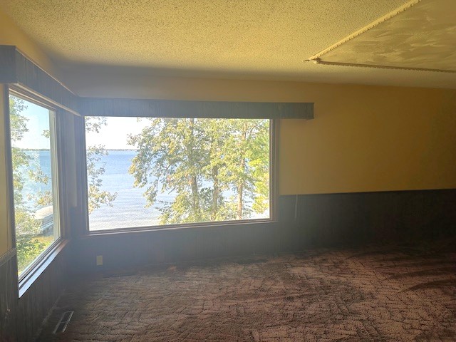 Bemidji, Minnesota, 56601, United States, 4 Bedrooms Bedrooms, ,2 BathroomsBathrooms,Residential,For Sale,1979125