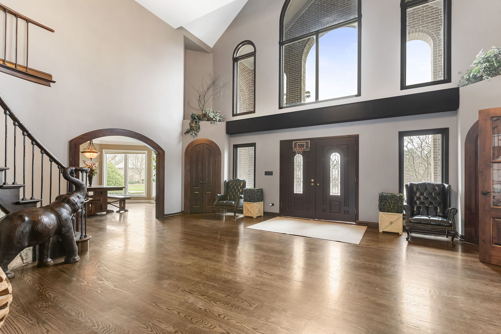 St. Charles, Illinois, 60175, United States, 6 Bedrooms Bedrooms, ,8 BathroomsBathrooms,Residential,For Sale,1940364