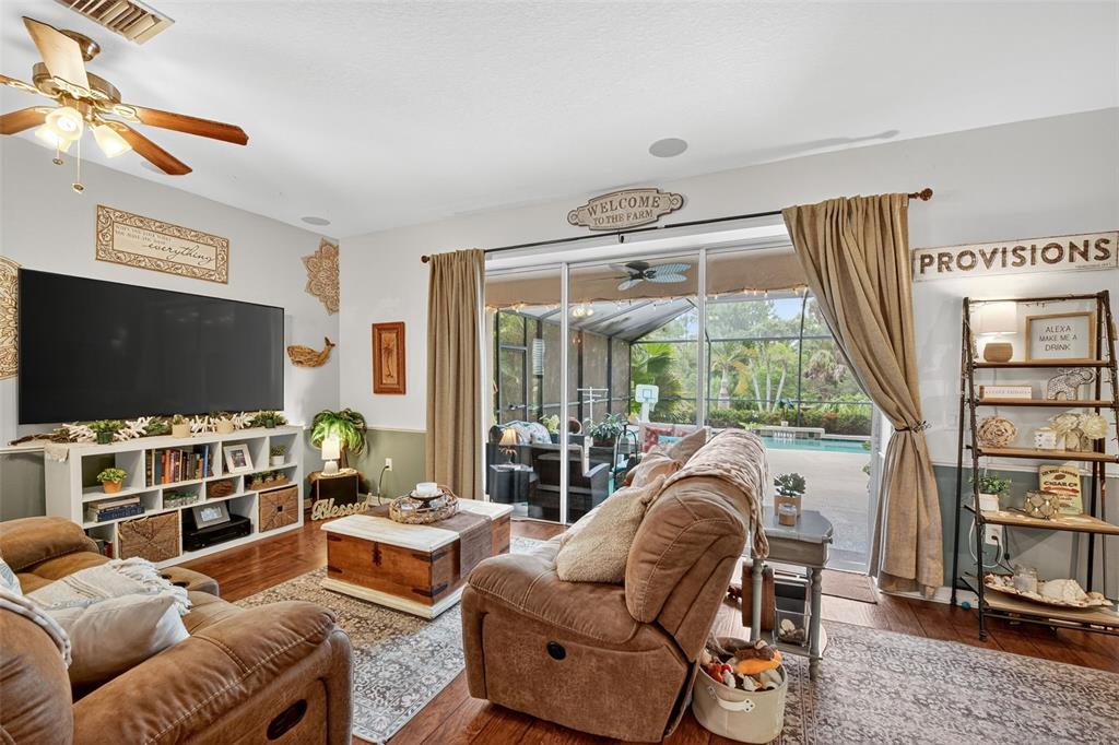 Venice, Florida, 34293, United States, 3 Bedrooms Bedrooms, ,3 BathroomsBathrooms,Residential,For Sale,1895791