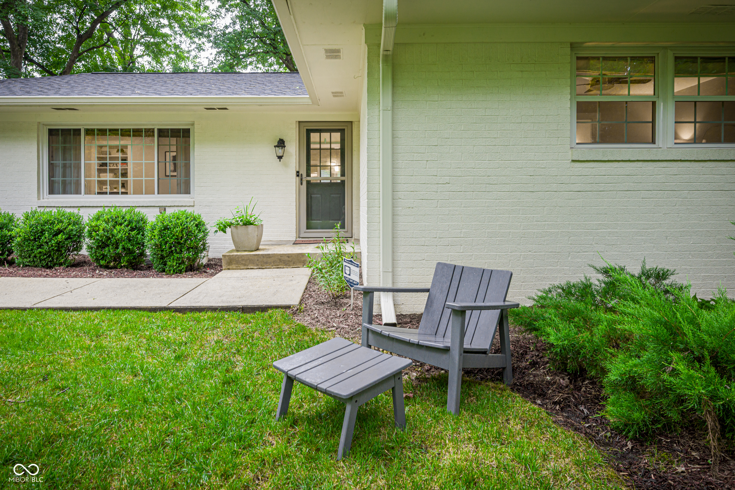 Indianapolis, Indiana, 46220, United States, 3 Bedrooms Bedrooms, ,2 BathroomsBathrooms,Residential,For Sale,1915181