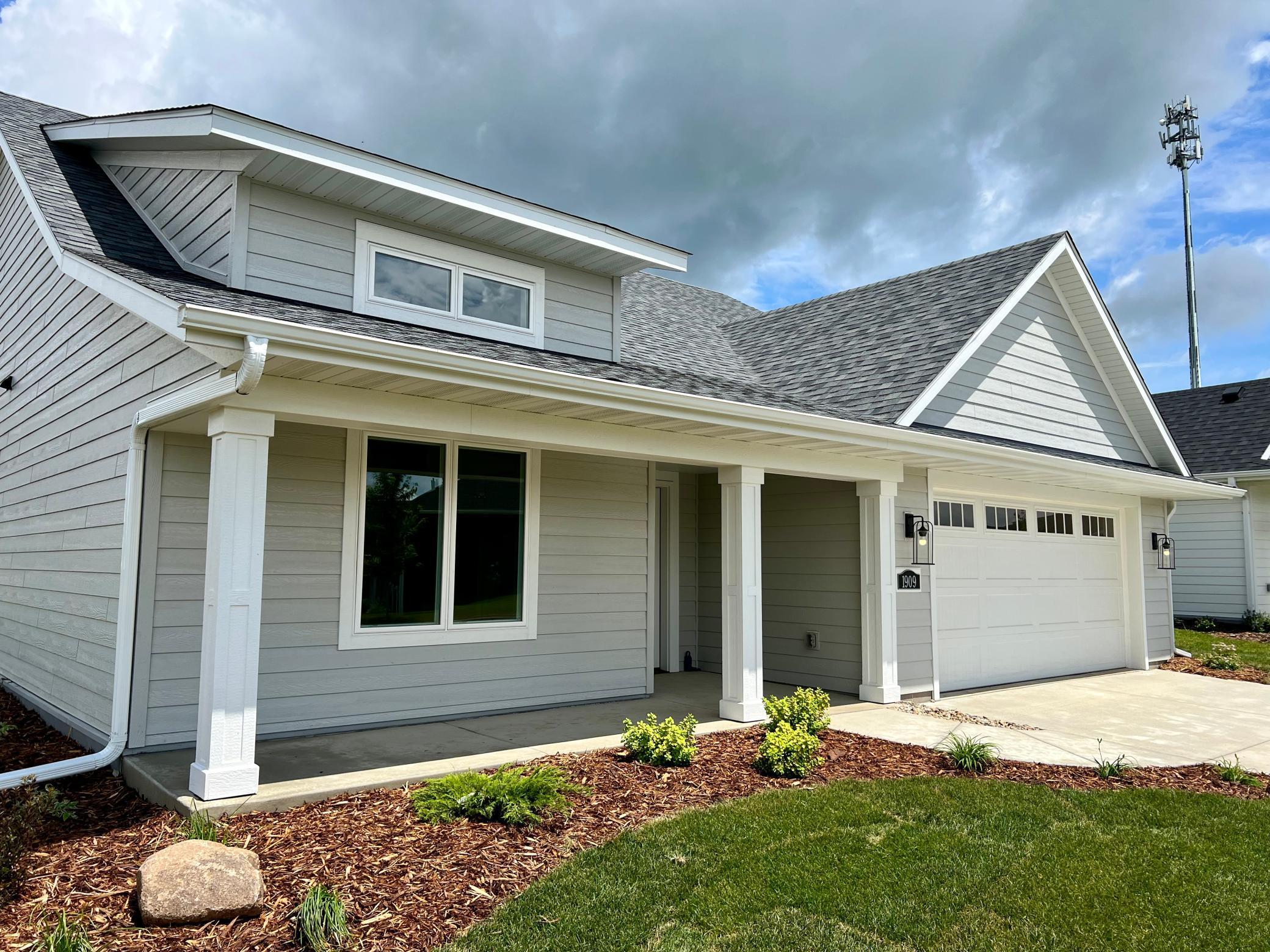Northfield, Minnesota, 55057, United States, 3 Bedrooms Bedrooms, ,1 BathroomBathrooms,Residential,For Sale,1744752