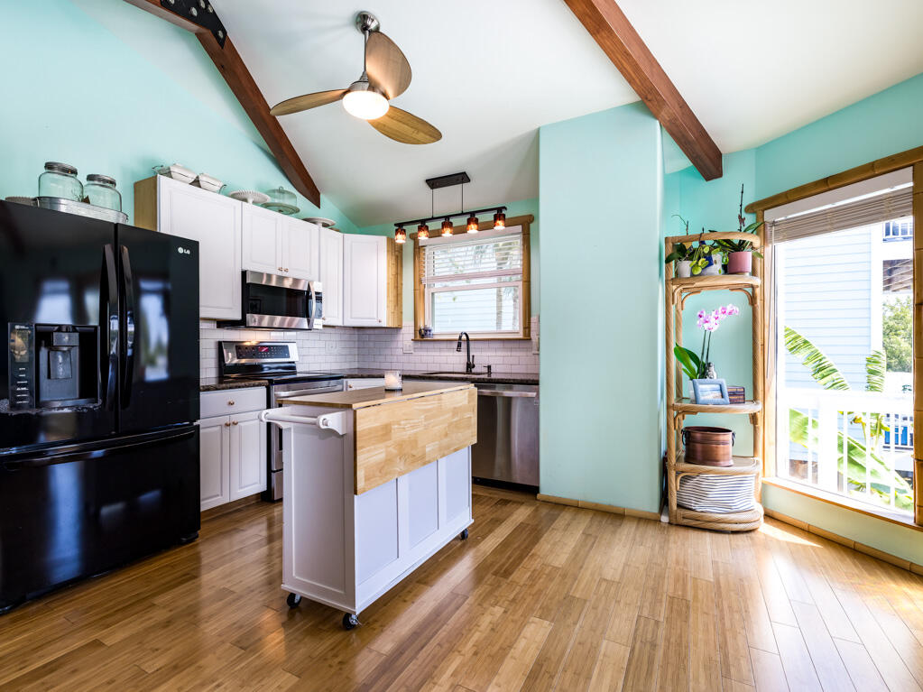 Big Coppitt, Florida, 33040, United States, 2 Bedrooms Bedrooms, ,2 BathroomsBathrooms,Residential,For Sale,1990333