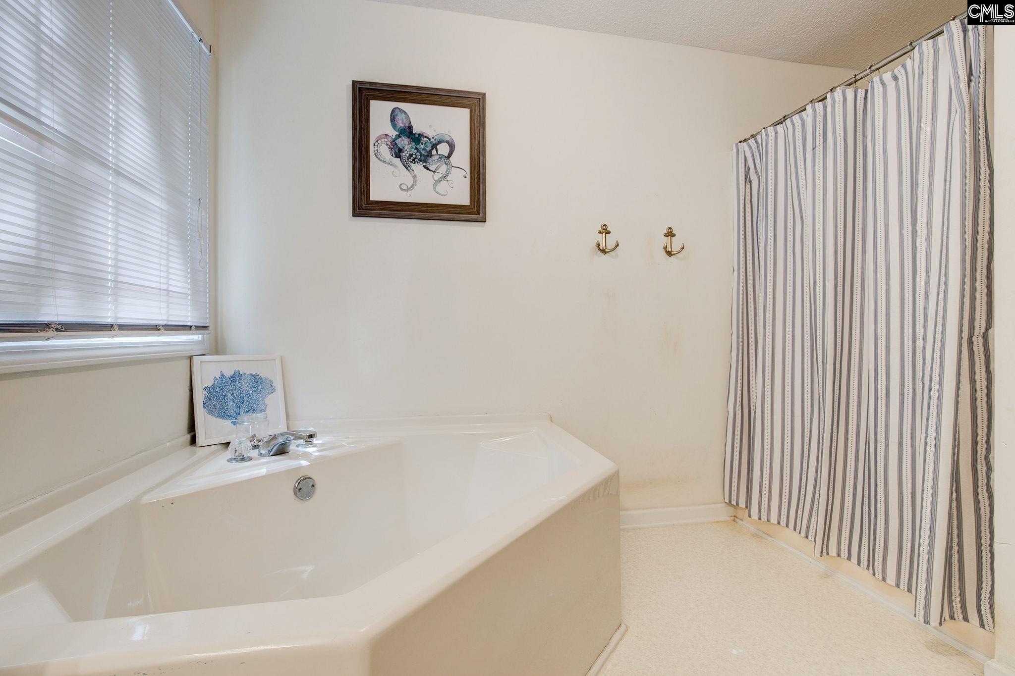 Gilbert, South Carolina, 29054, United States, 3 Bedrooms Bedrooms, ,3 BathroomsBathrooms,Residential,For Sale,1907602