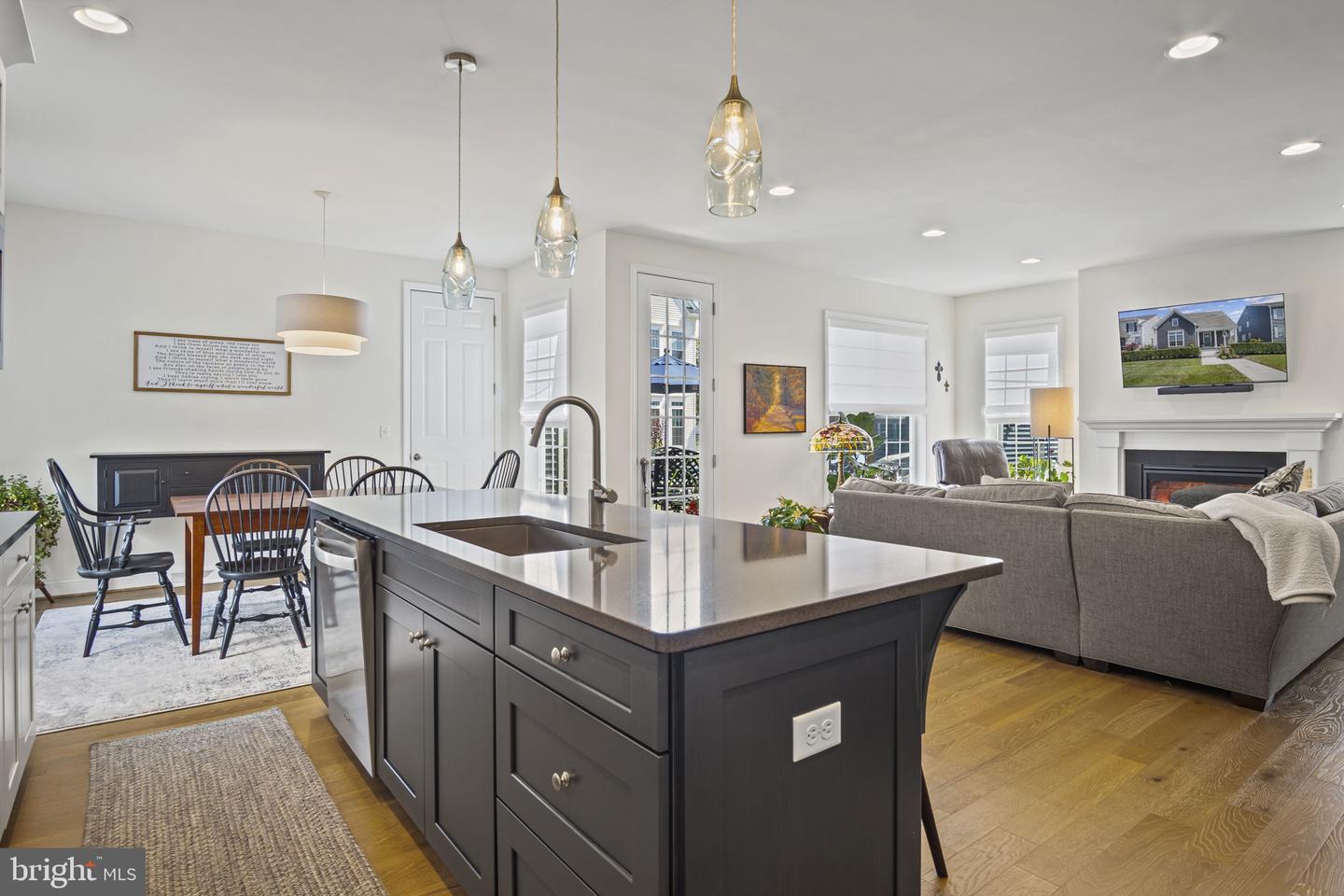 Mechanicsburg, Pennsylvania, 17055, United States, 3 Bedrooms Bedrooms, ,3 BathroomsBathrooms,Residential,For Sale,1971718