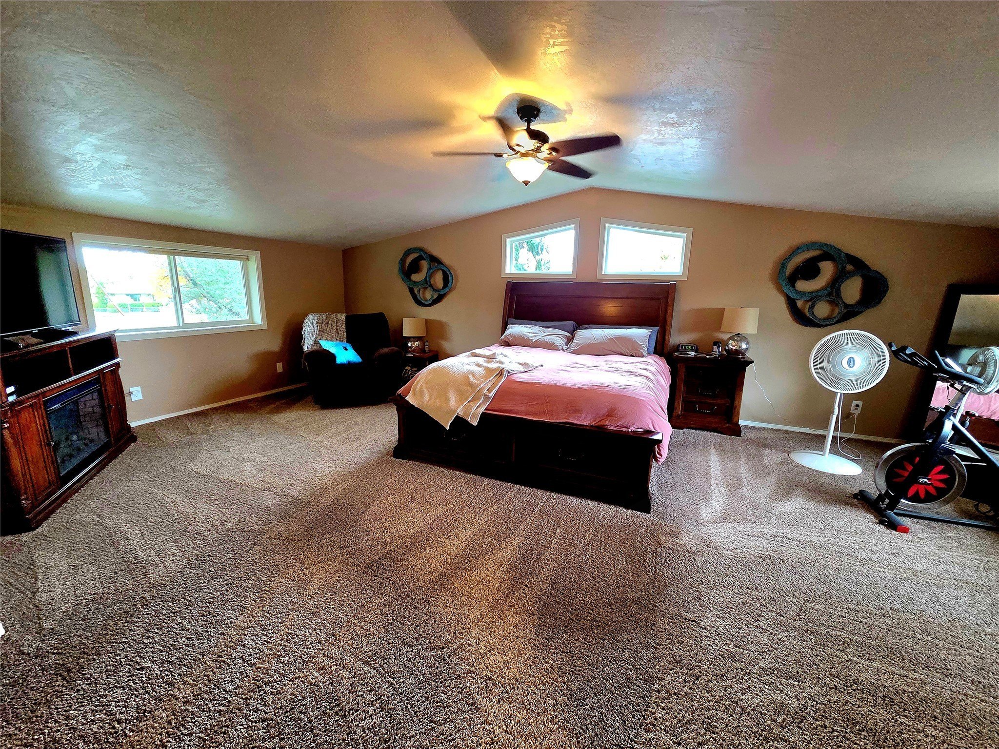 Great Falls, Montana, 59404, United States, 5 Bedrooms Bedrooms, ,3 BathroomsBathrooms,Residential,For Sale,1984252