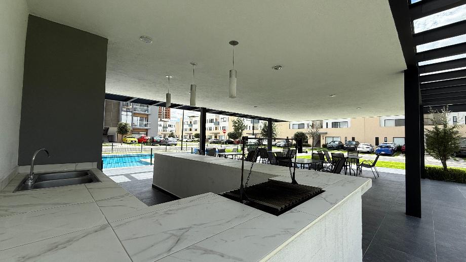 Corregidora, Querétaro, 76910, Mexico, 2 Bedrooms Bedrooms, ,3 BathroomsBathrooms,Residential,For Sale,1966933