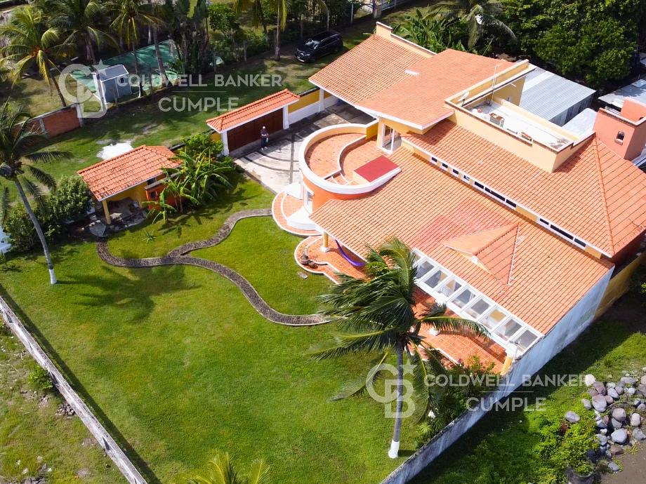 Alvarado, Veracruz de Ignacio de la Llave, 95263, Mexico, 5 Bedrooms Bedrooms, ,6 BathroomsBathrooms,Residential,For Sale,1991662