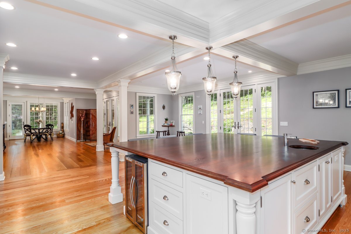 Bridgewater, Connecticut, 06752, United States, 4 Bedrooms Bedrooms, ,6 BathroomsBathrooms,Residential,For Sale,1850308