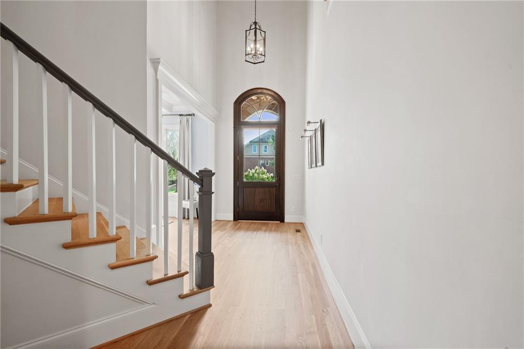Cumming, Georgia, 30041, United States, 5 Bedrooms Bedrooms, ,5 BathroomsBathrooms,Residential,For Sale,1944969