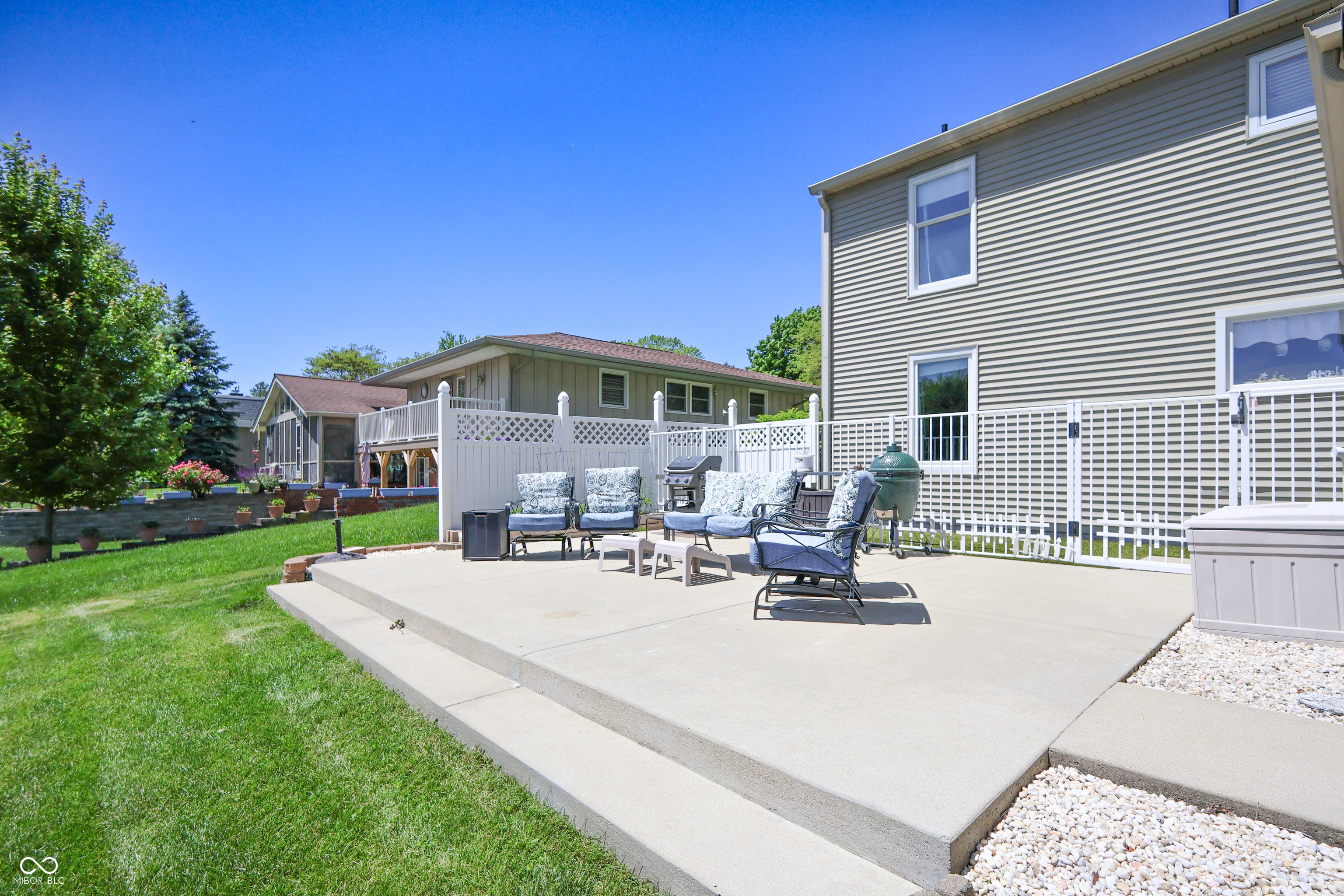 Columbus, Indiana, 47203, United States, 5 Bedrooms Bedrooms, ,6 BathroomsBathrooms,Residential,For Sale,1975671