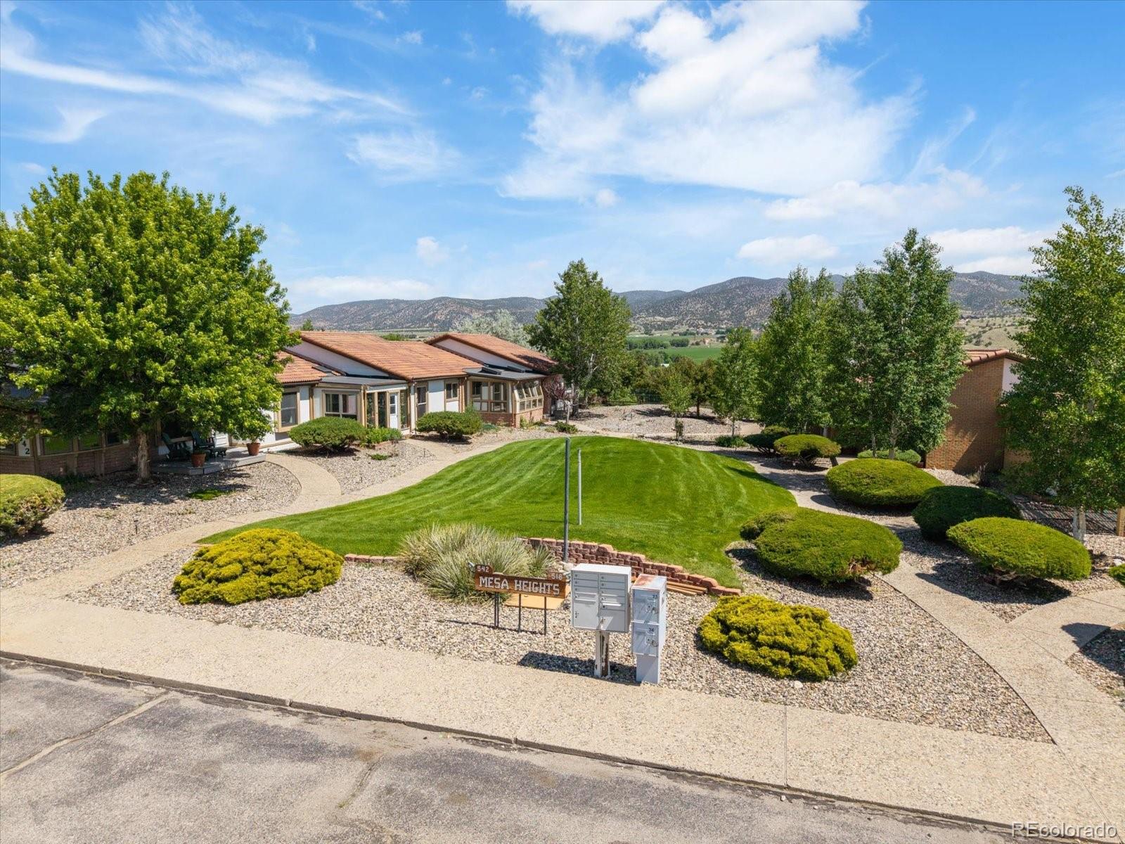 Salida, Colorado, 81201, United States, 2 Bedrooms Bedrooms, ,1 BathroomBathrooms,Residential,For Sale,1978898