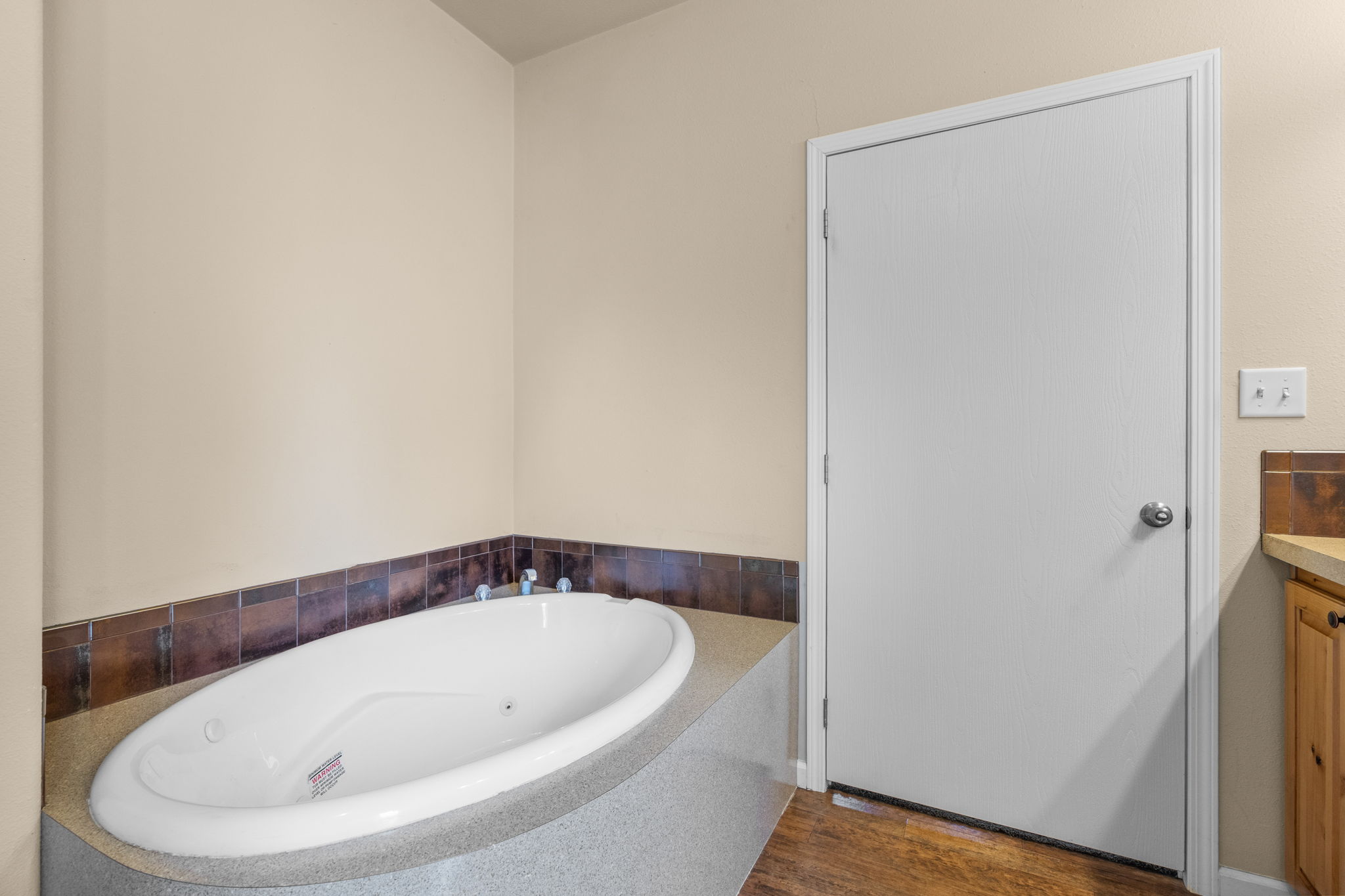 Prineville, Oregon, 97754, United States, 3 Bedrooms Bedrooms, ,2 BathroomsBathrooms,Residential,For Sale,1941697