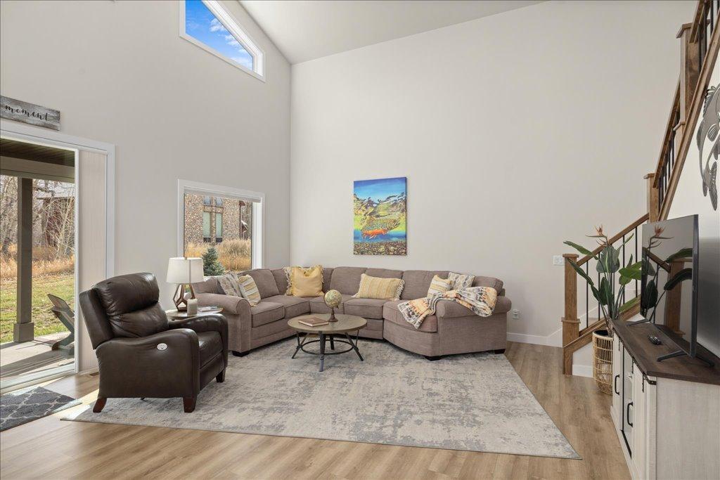 Red Lodge, Montana, 59068, United States, 3 Bedrooms Bedrooms, ,2 BathroomsBathrooms,Residential,For Sale,1994596