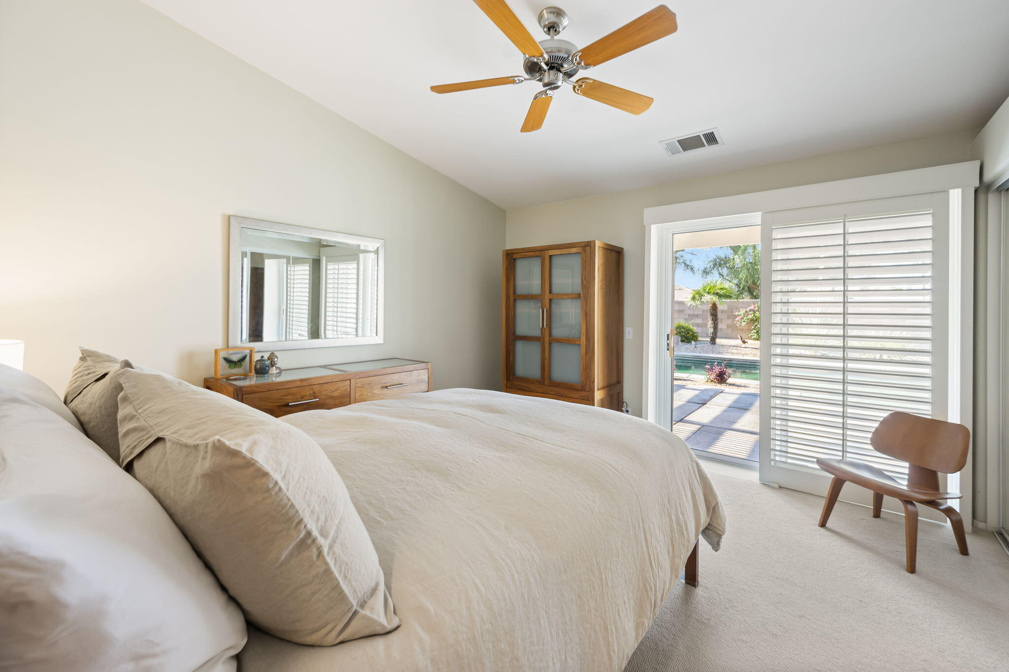 Indio, California, 92201, United States, 3 Bedrooms Bedrooms, ,2 BathroomsBathrooms,Residential,For Sale,1910889