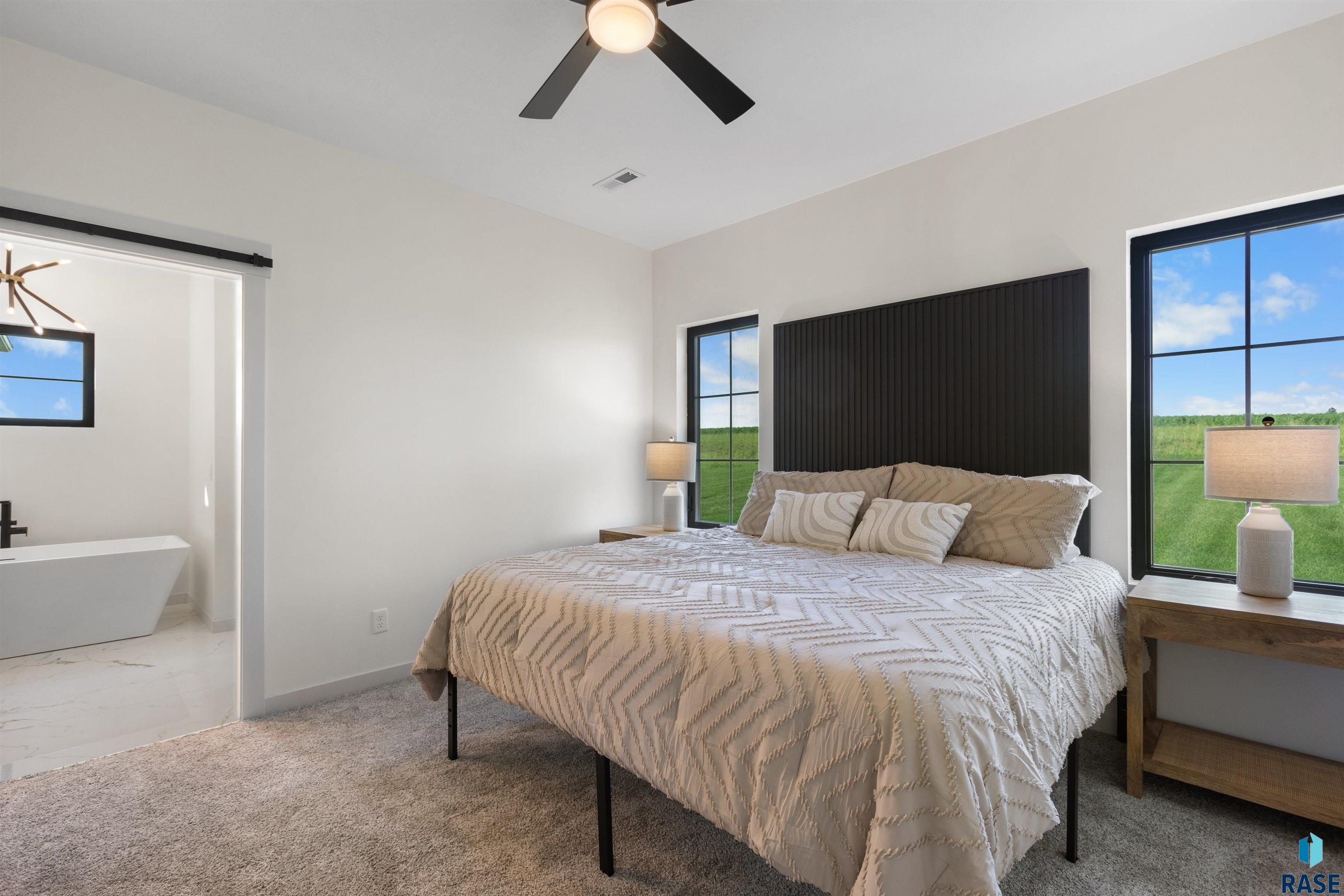 Rock Rapids, Iowa, 51246, United States, 5 Bedrooms Bedrooms, ,3 BathroomsBathrooms,Residential,For Sale,1957836