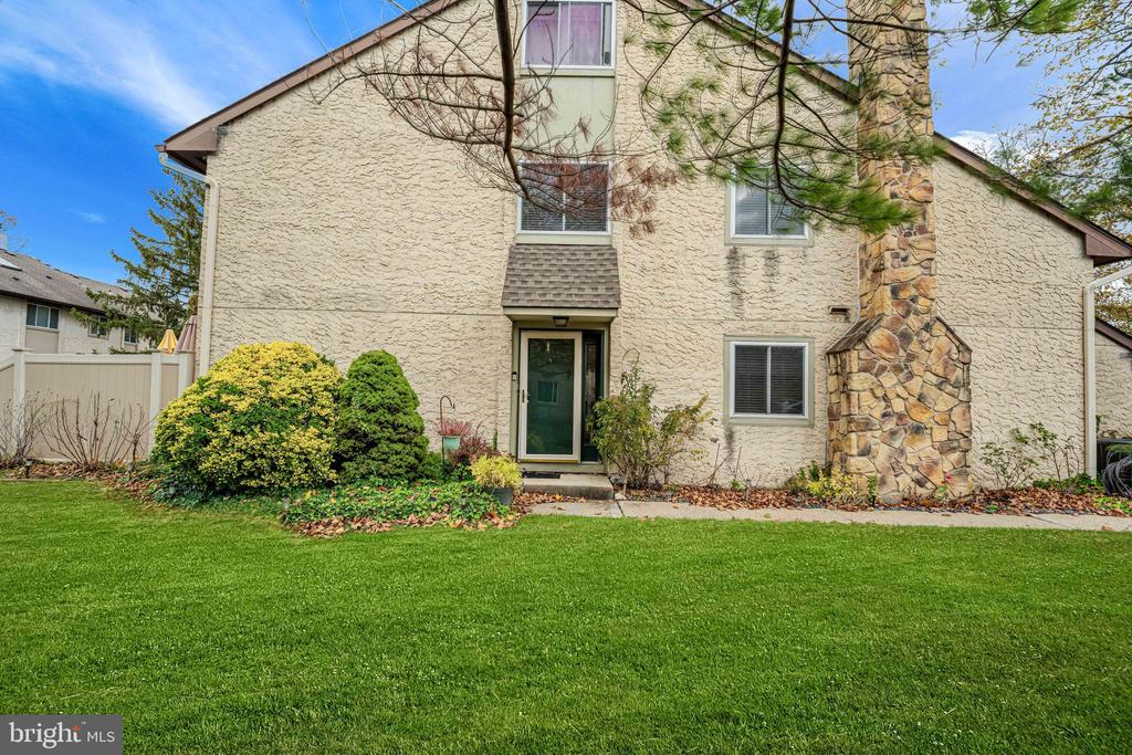 Plainsboro, New Jersey, 08536, United States, 3 Bedrooms Bedrooms, ,3 BathroomsBathrooms,Residential,For Sale,1975550