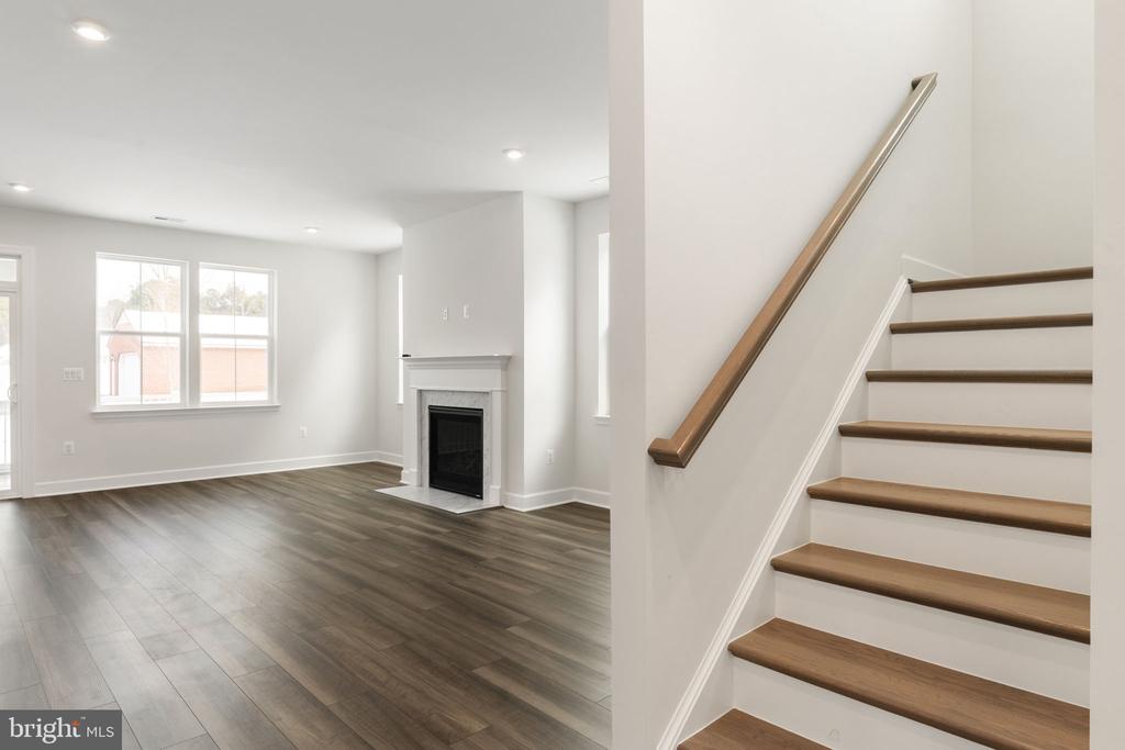 Glen Allen, Virginia, 23060, United States, 4 Bedrooms Bedrooms, ,3 BathroomsBathrooms,Residential,For Sale,2016040