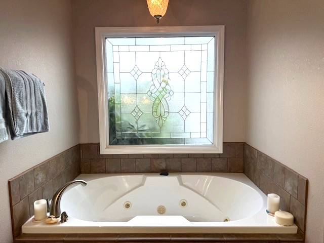 Crossville, Tennessee, 38555, United States, 4 Bedrooms Bedrooms, ,3 BathroomsBathrooms,Residential,For Sale,1887732