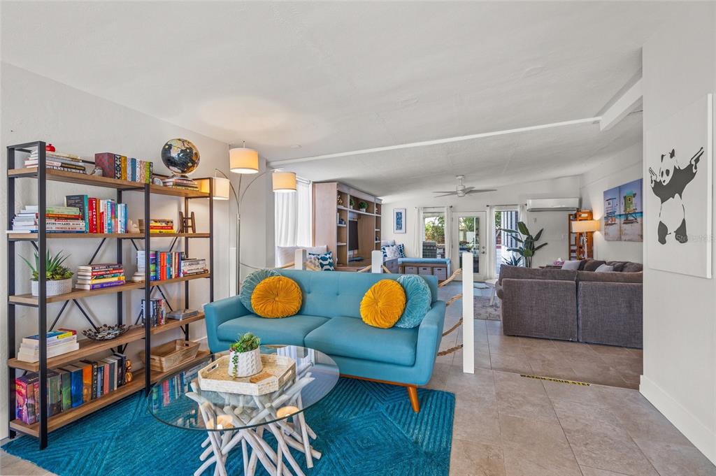 Sarasota, Florida, 34234, United States, 2 Bedrooms Bedrooms, ,2 BathroomsBathrooms,Residential,For Sale,1838237